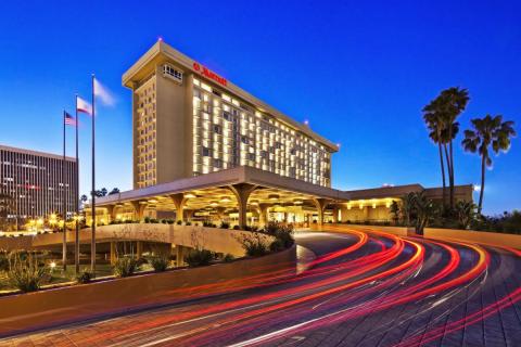 Los Angeles Airport Marriott Hotel